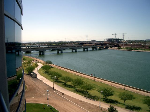 Hayden Ferry Lakeside - Edgewater Condos